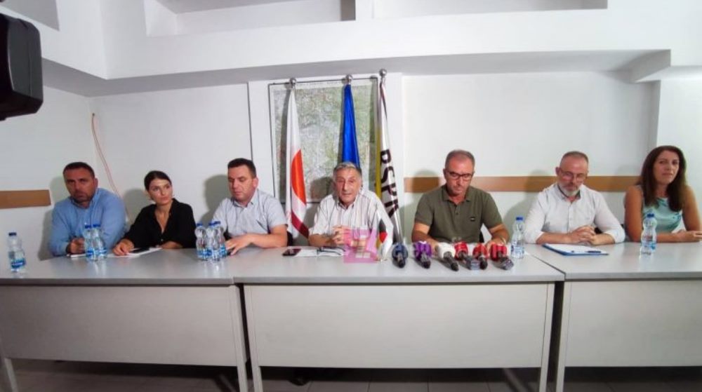 Administrata publike ne Kosove ne greve, kerkojne rritje pagash